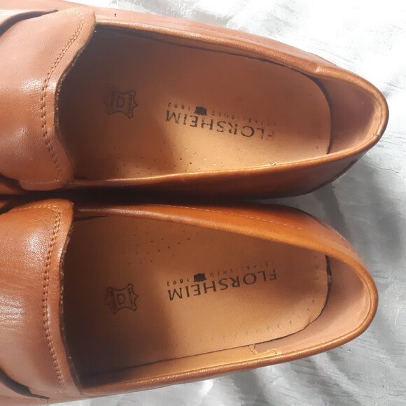 Florsheim Loafers SZ 12D Men's Tan Leather w/ Rubber Sole - Picture 3 of 14
